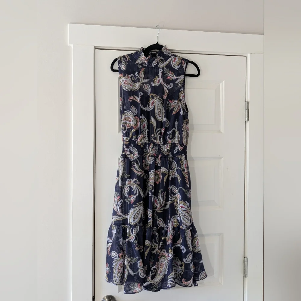 Nanette Lepore Navy Paisley High-Neck Smocked Midi Dress Size 8 - Picture 4 of 10